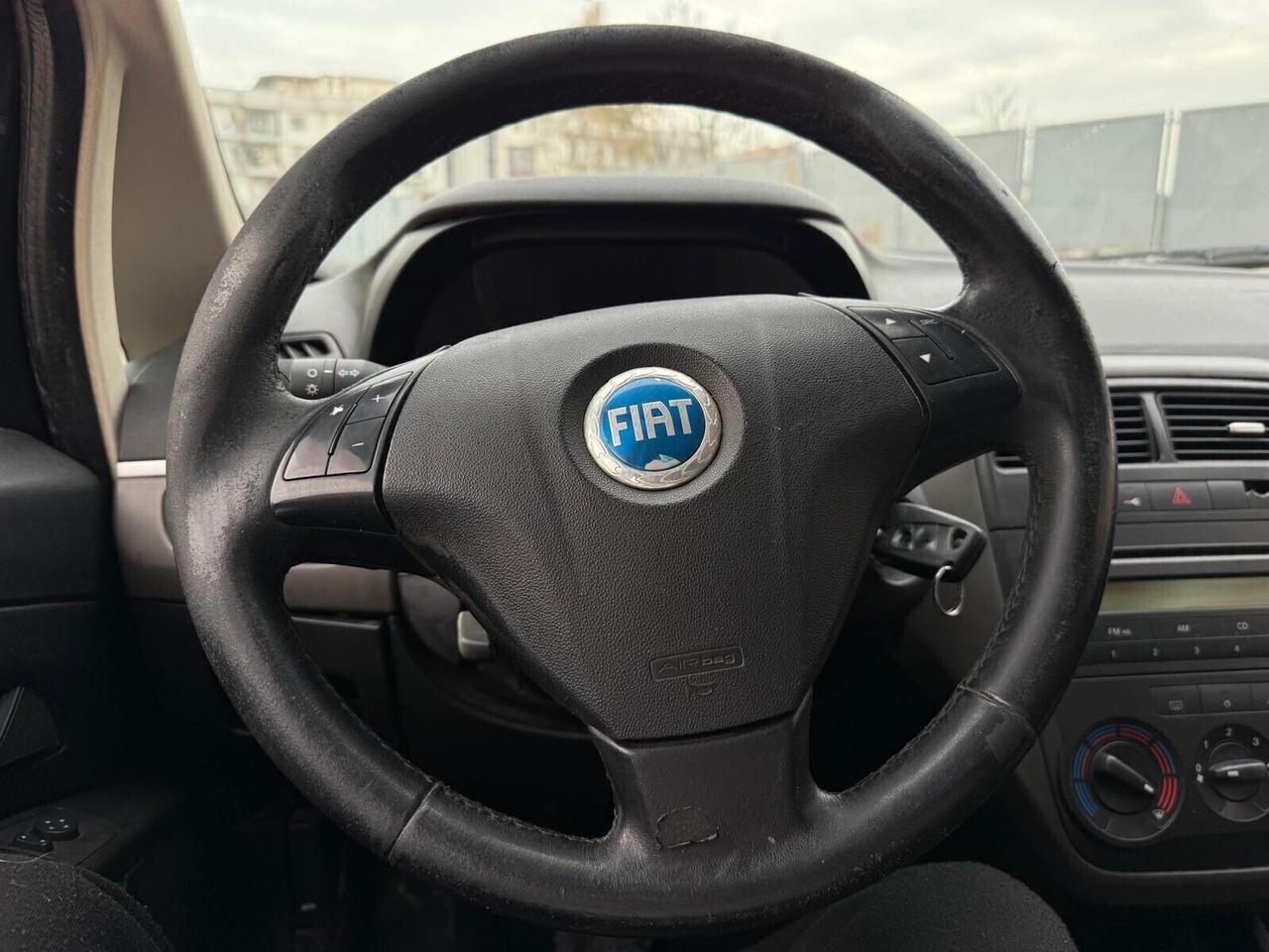 Fiat Grande Punto 1.3 MJT 75 CV 5 porte Dynamic