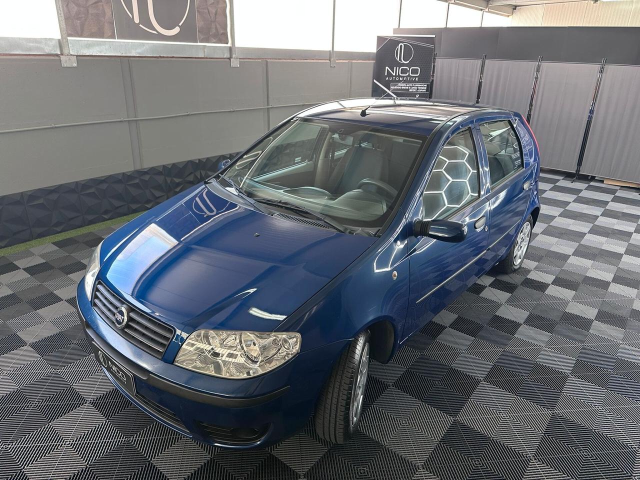 Fiat Punto 1.2 16V 5 porte Emotion