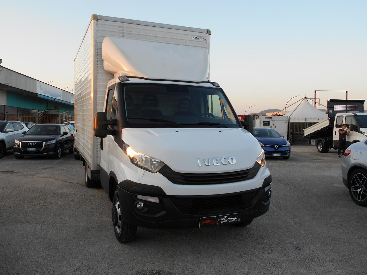 Iveco Daily 35c18 cabinato