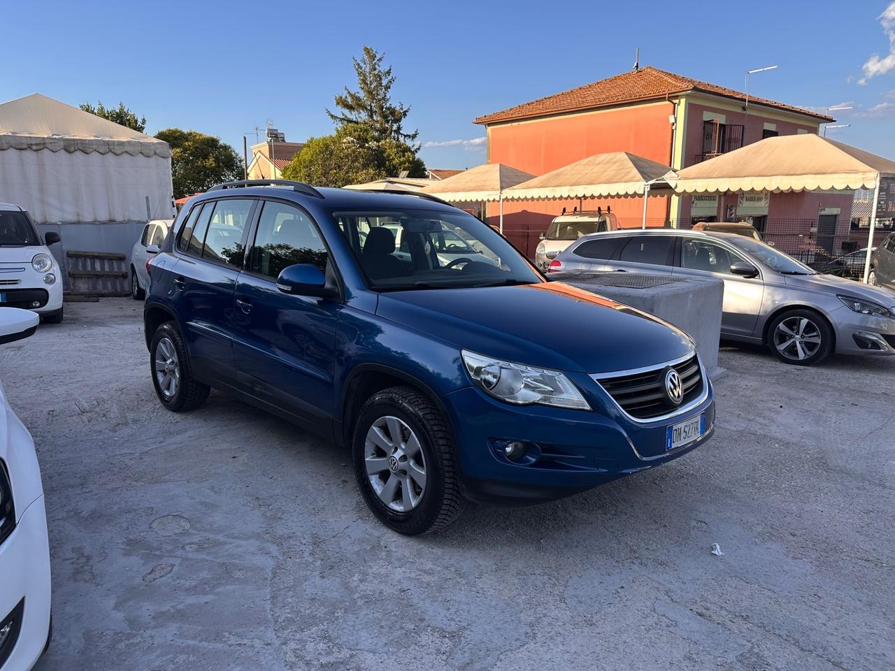 Volkswagen Tiguan 2.0 16V TDI DPF Track & Field (28°)