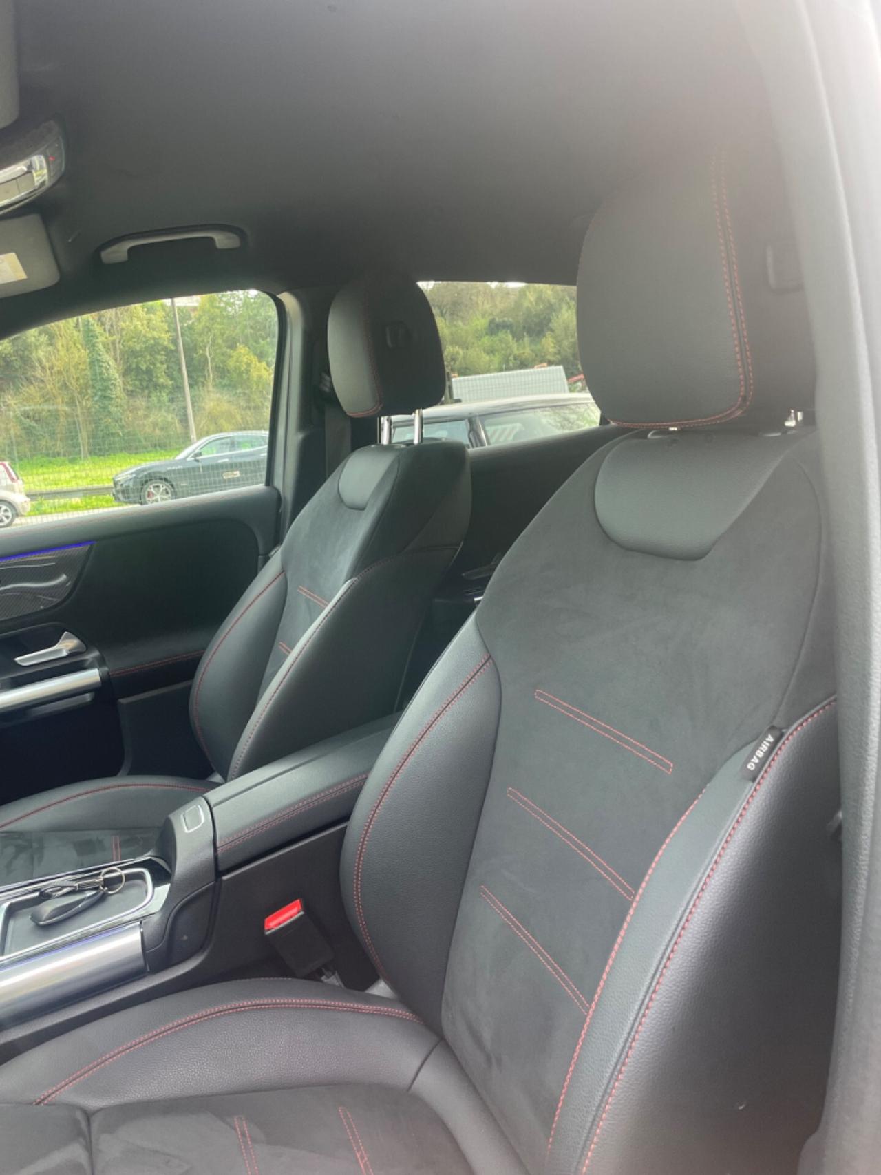 Mercedes-benz GLA 200 GLA 180 d Automatic AMG Line Premium Plus