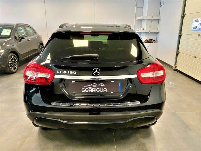 MERCEDES-BENZ GLA 180 1.6 Benzina Sport