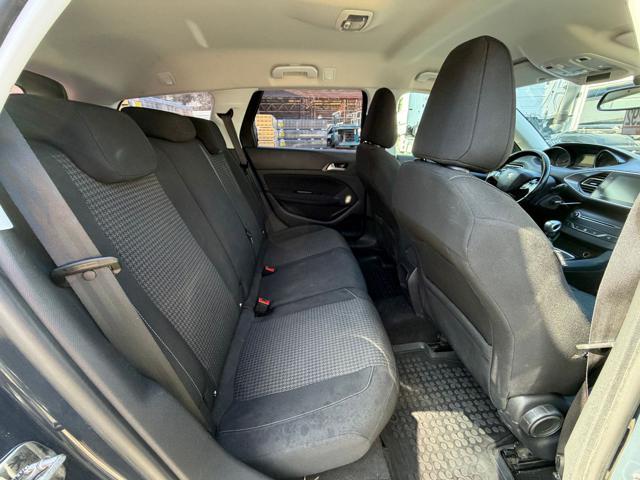 PEUGEOT 308 BlueHDi 130 S&S SW Allure