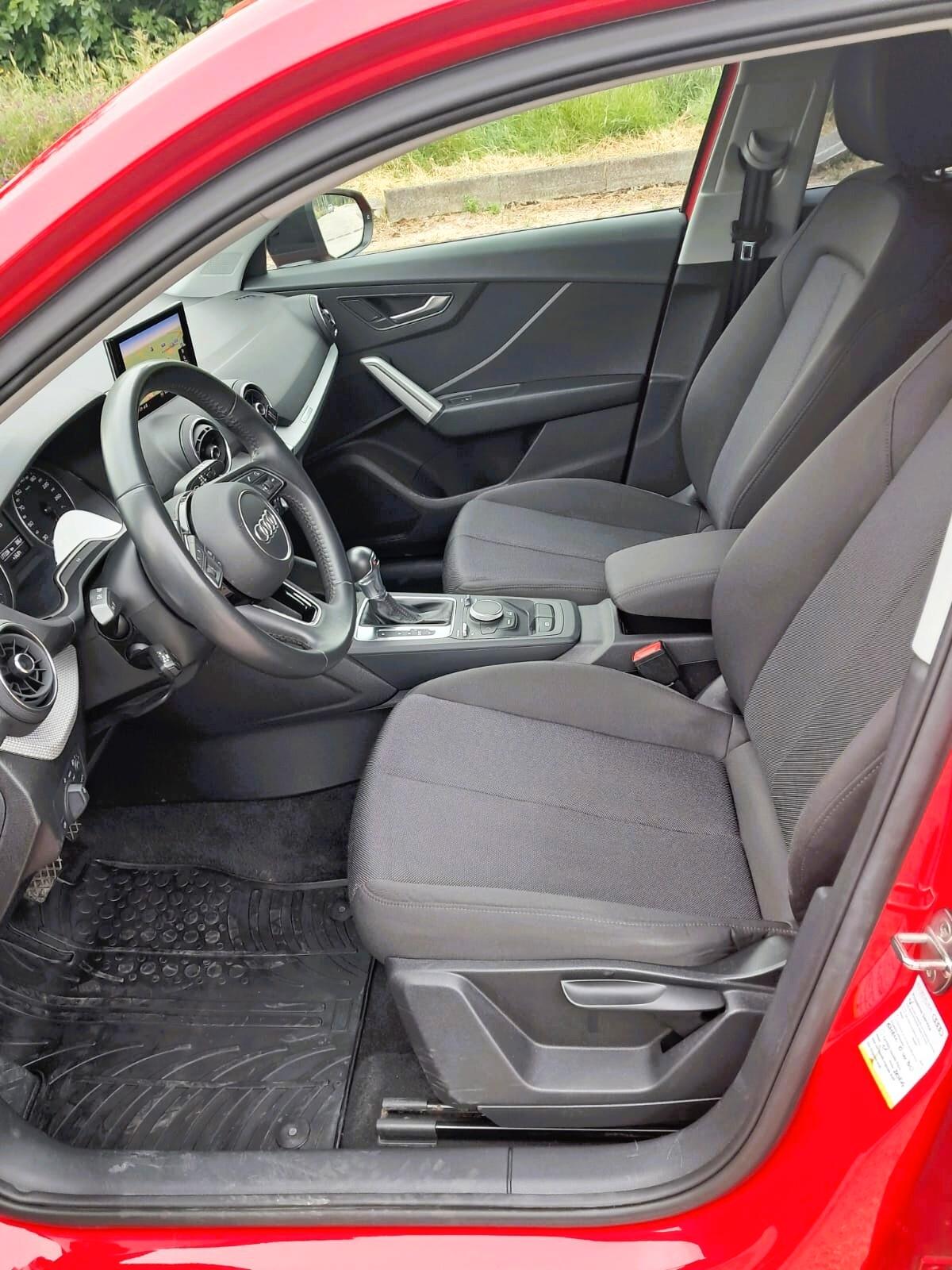 Audi Q2 35 TDI quattro S tronic Admired (Iva esposta)