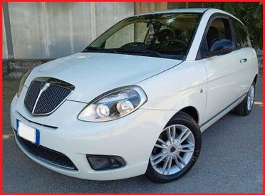 Lancia Ypsilon 1.2 69 CV Elle - PERFETTE CONDIZIONI -