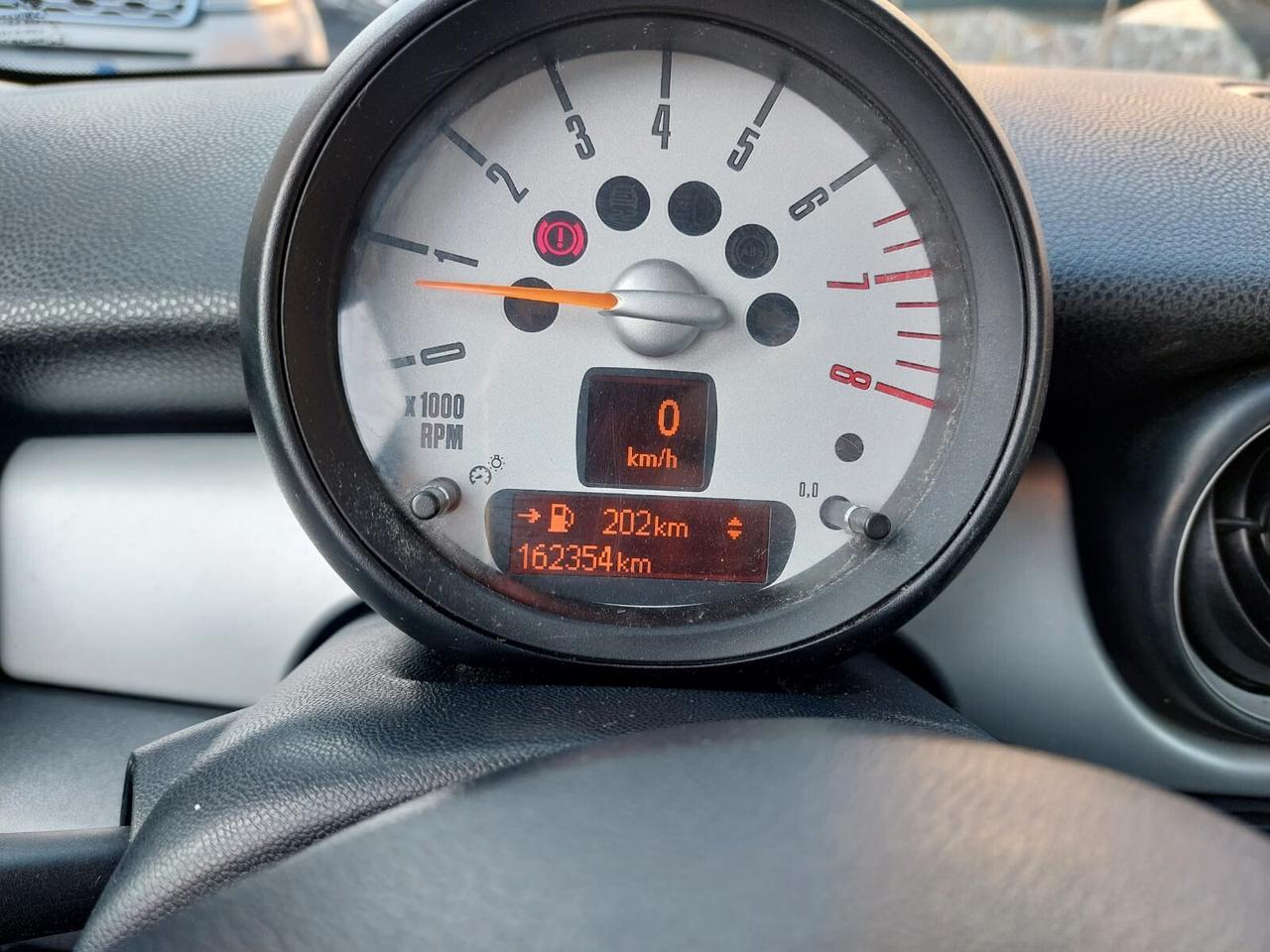 Mini 1.6 16V Cooper KM 160.000