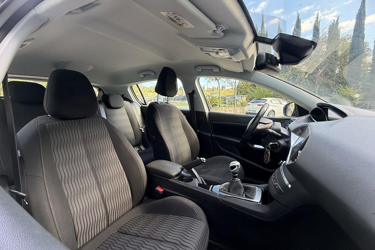 PEUGEOT 308 BlueHDi 120 S&S Business