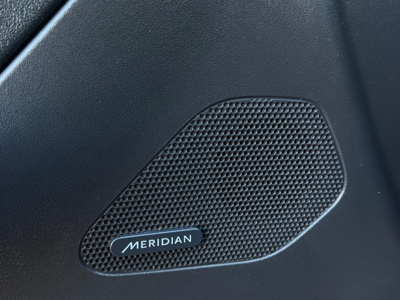 Jaguar F-Pace 2.0d 180 CV AWD aut. Portfolio