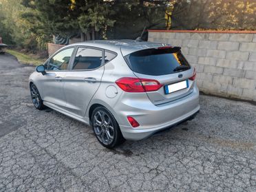 Ford Fiesta Hybrid 125 CV 5 porte ST-Line Incidentata