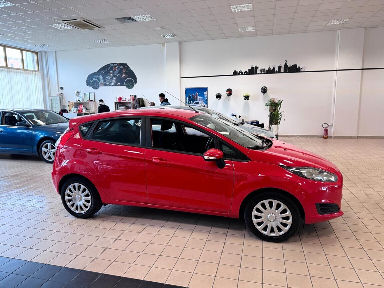 Ford Fiesta 1.5 TDCi 75CV 5 porte Business