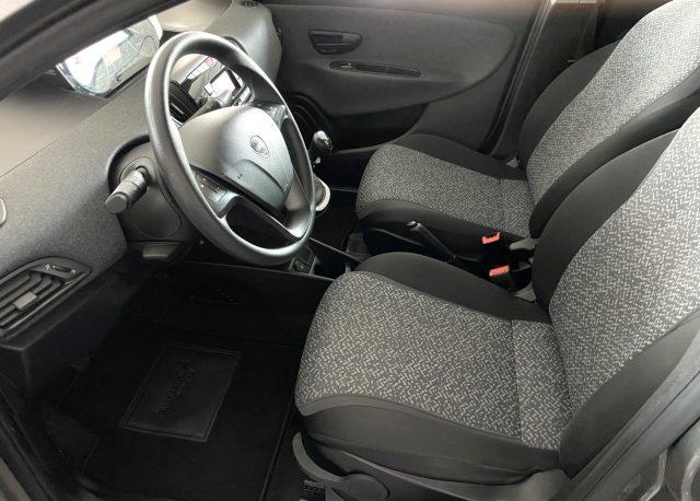 LANCIA Ypsilon 1.0 Hybrid Silver Plus