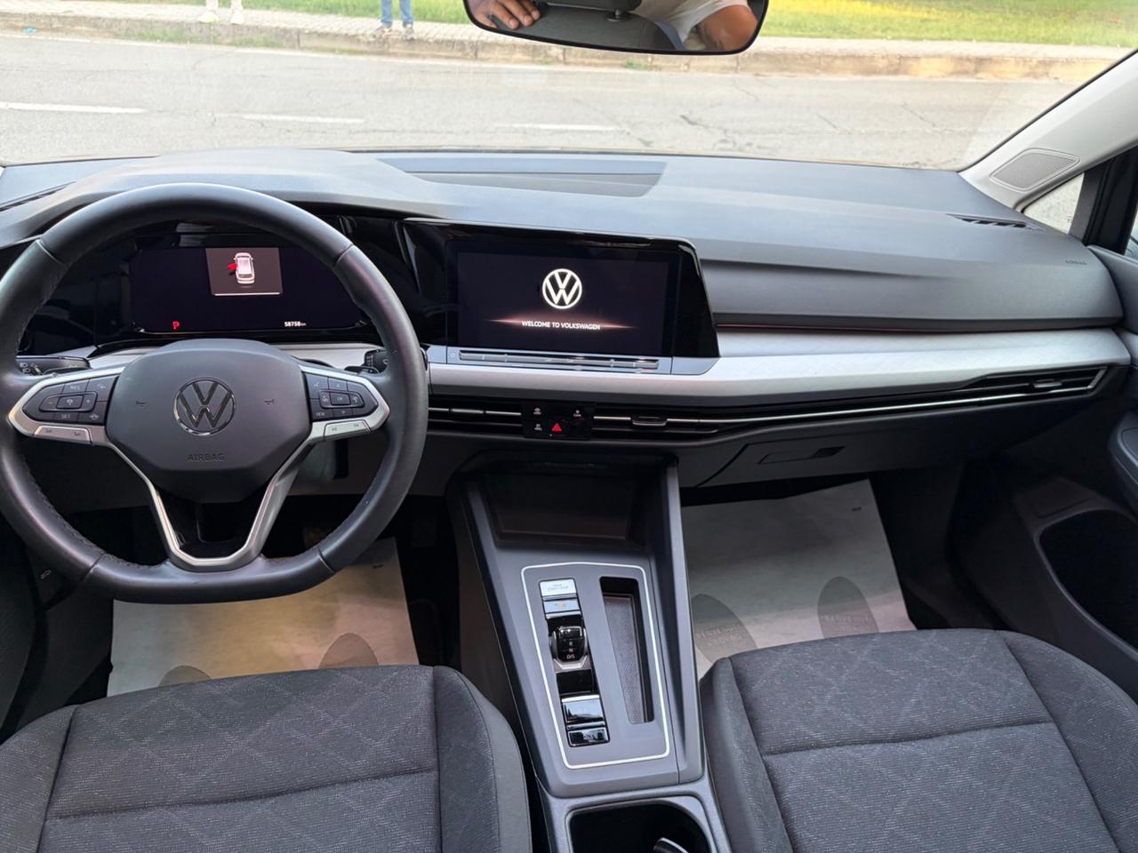 Volkswagen Golf Variant 1.0 eTSI EVO DSG Life