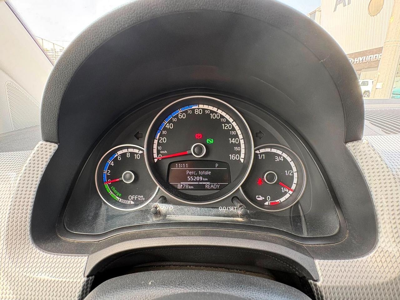 Volkswagen up! e-up! 82 CV