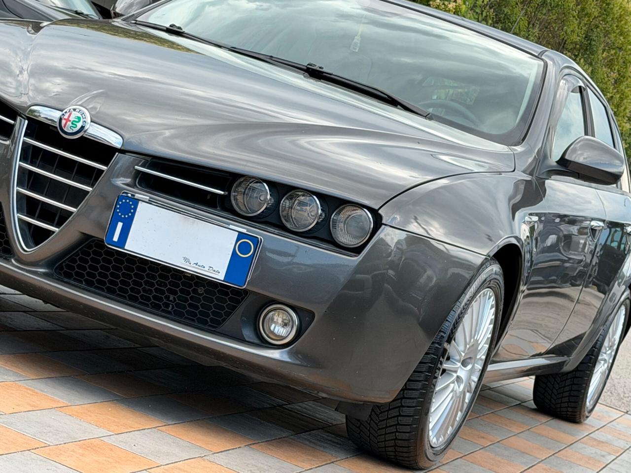 Alfa Romeo 159 SW 1.9 M.JET 150 cv. DISTINCTIVE