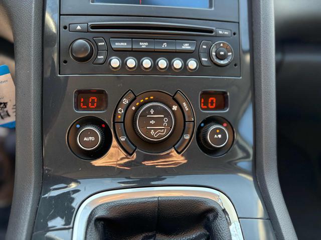 PEUGEOT 5008 1.6 HDi 112CV Business *7 POSTI*