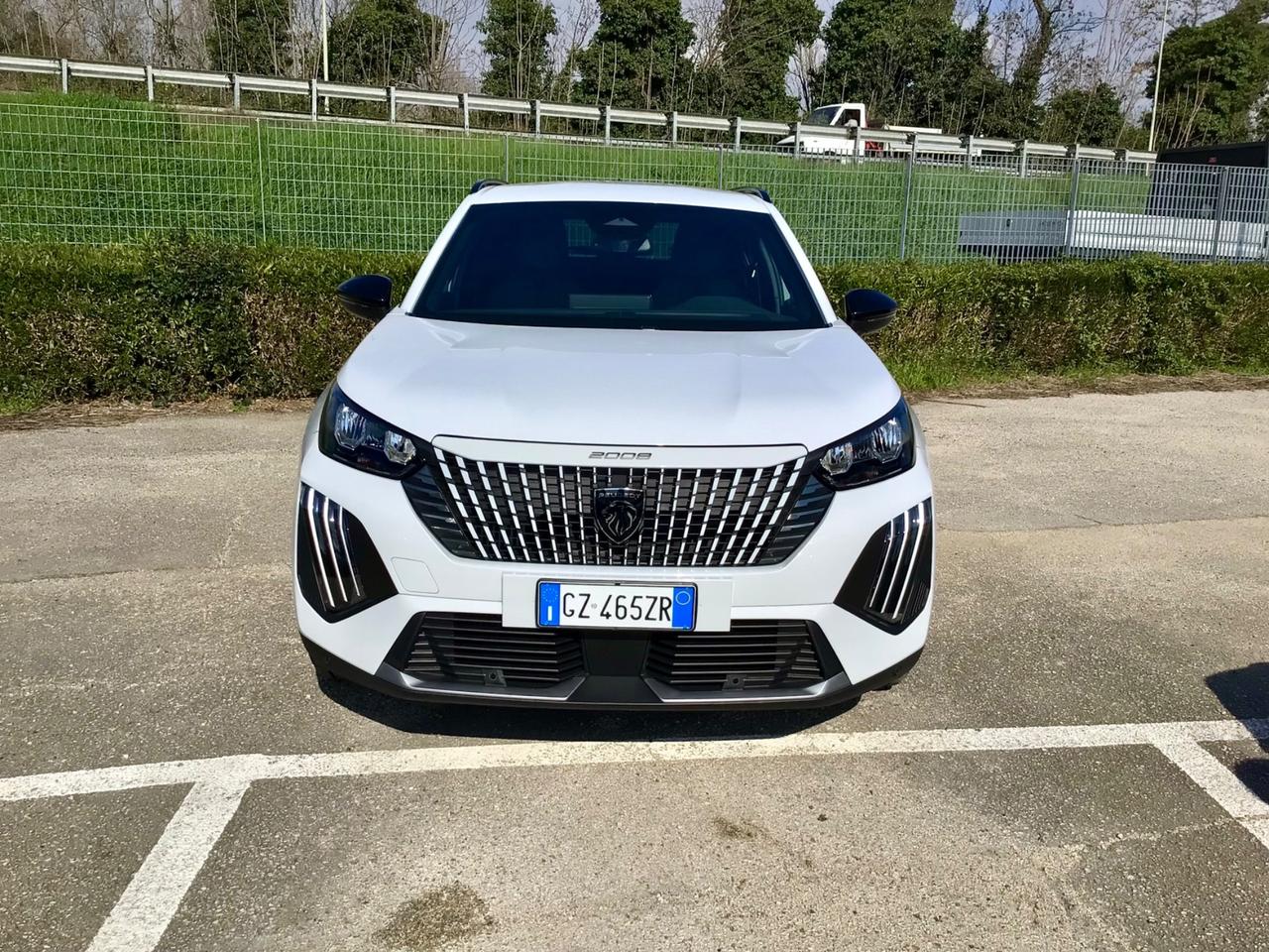 Peugeot 2008 PureTech 100 S&S Allure