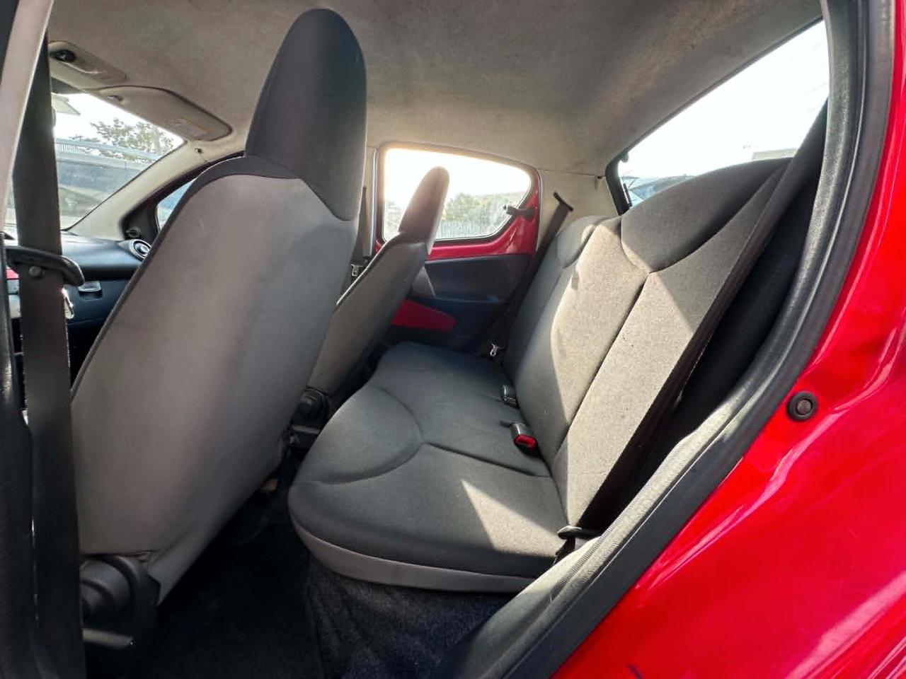 Toyota Aygo 1.0 12V VVT-i 5 porte Active Connect