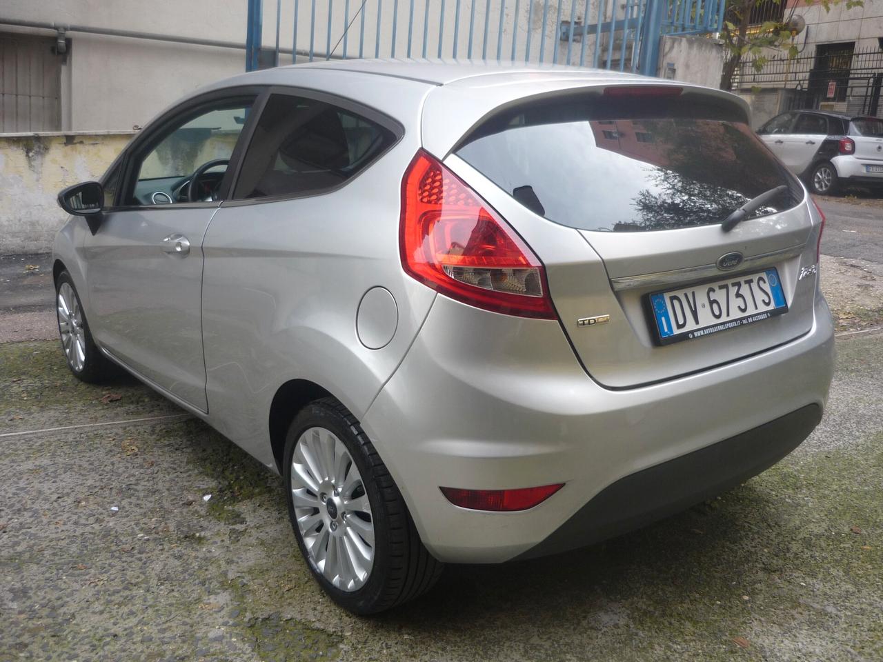 Ford Fiesta Fiesta+ 1.4 TDCi 68CV 3 porte