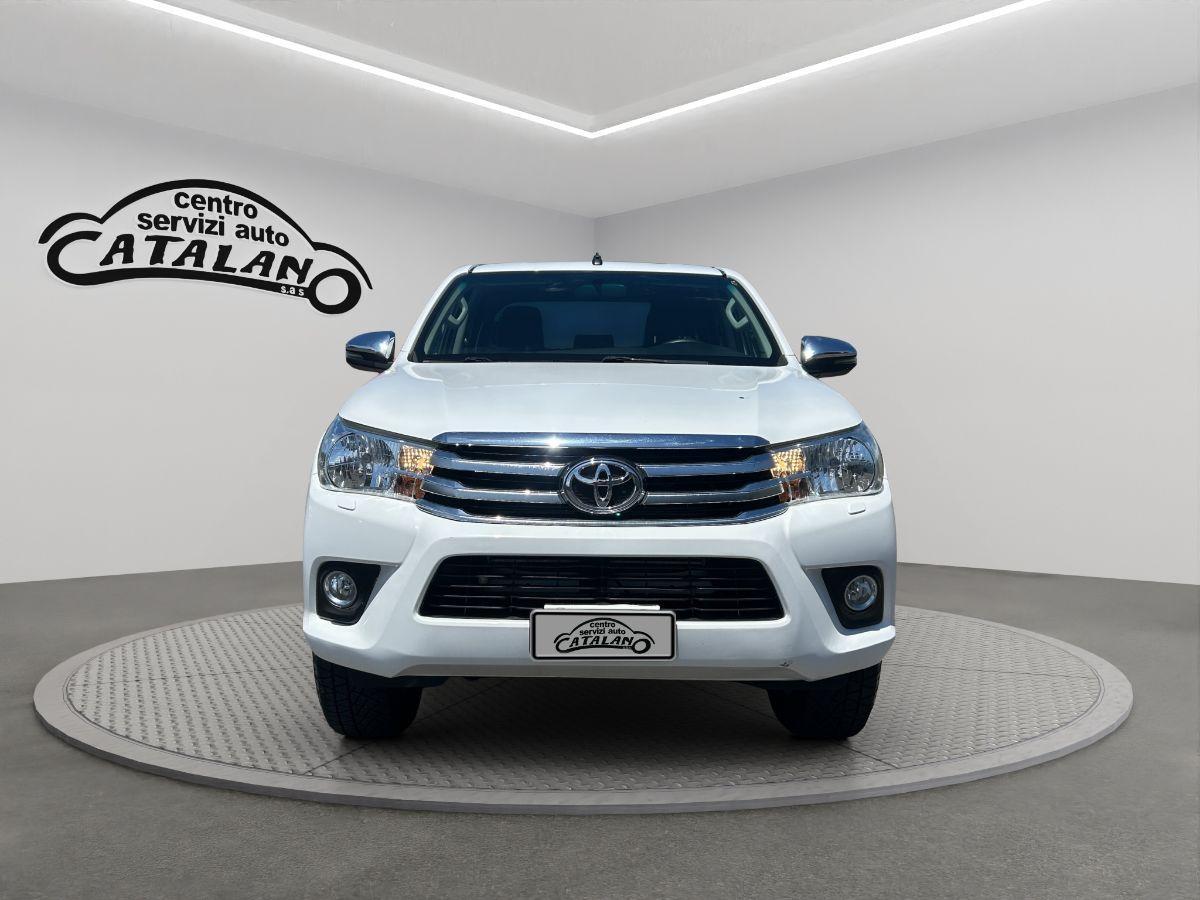 TOYOTA - Hilux - 2.4 d-4d 4x4 EXECUTIVE TELECAMERA + iva