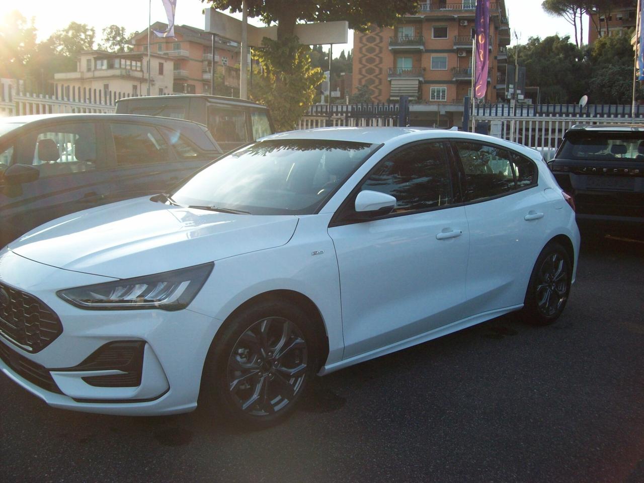 Ford Focus 1.0 EcoBoost Hybrid 125 CV 5p. ST-Line