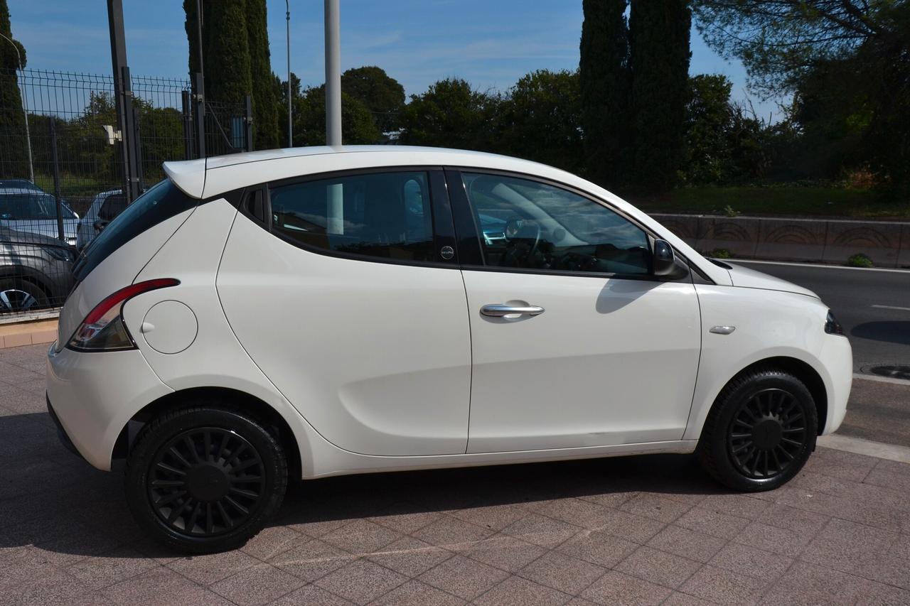 Lancia Ypsilon 1.0 HYBRID 70CV 5POSTI **PREZZO REALE**UNIPRO'**ITALIANA