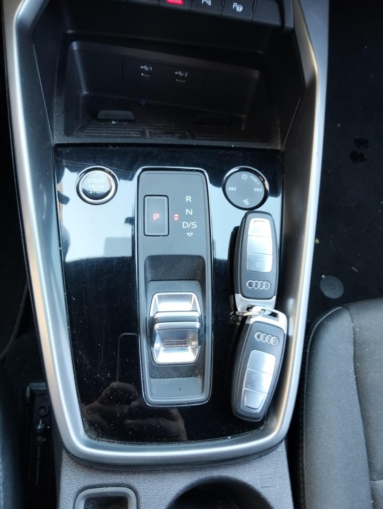 Audi A3 SPB 2.0 TDI 150cv S-tronic 2021 SINISTRATA
