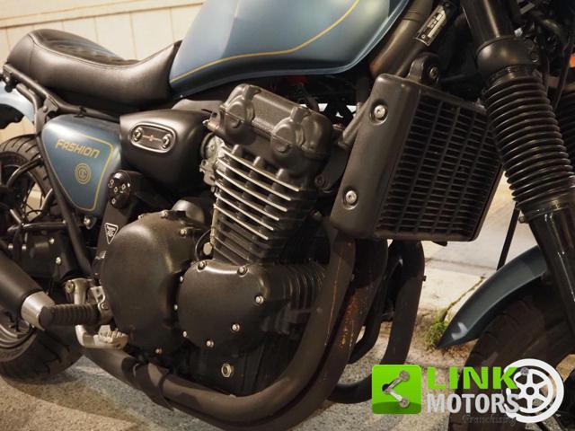 TRIUMPH Legend TT 900 *UNICA*