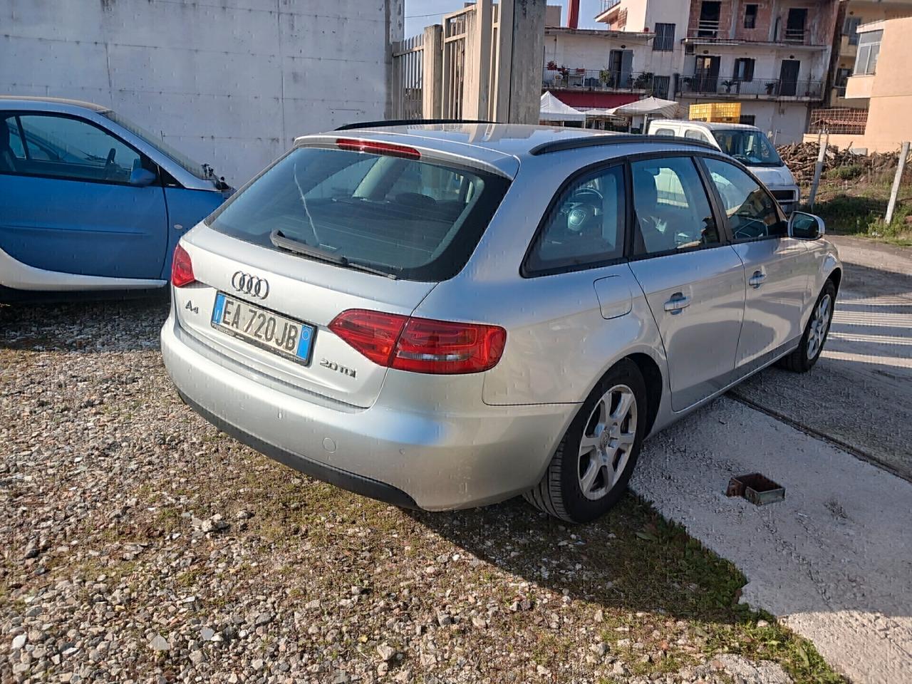 Audi A4 2.0 TDI 143CV GARANTITA 12 MESI