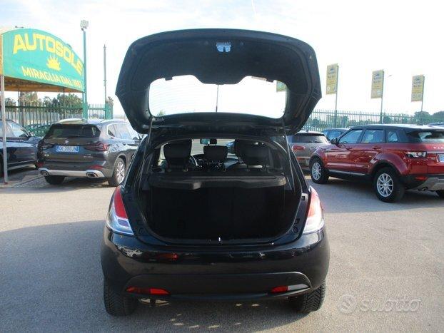 Lancia Ypsilon 1.2 BENZINA