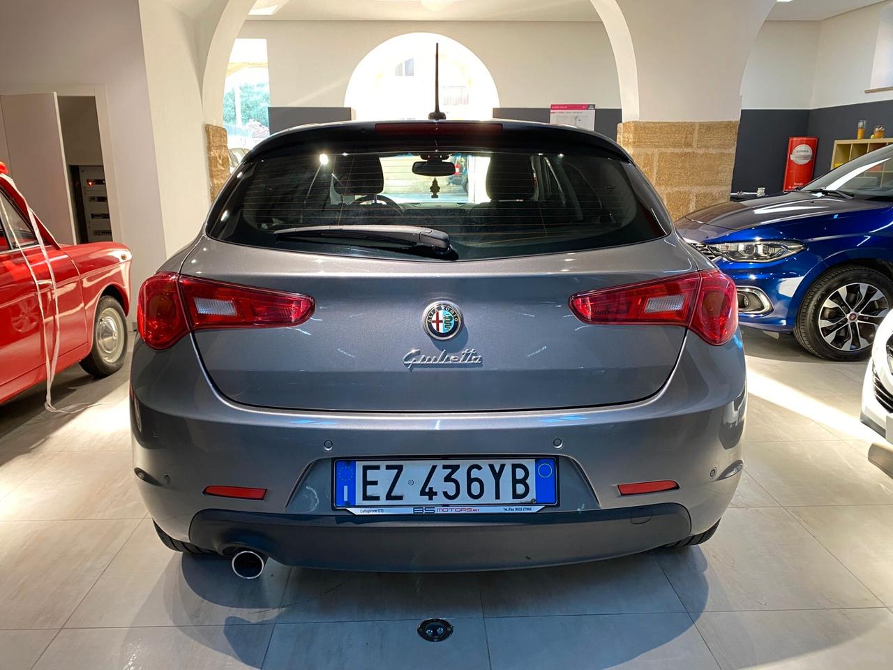 Alfa Romeo Giulietta 1.6 JTDm-2 105 CV Distinctive