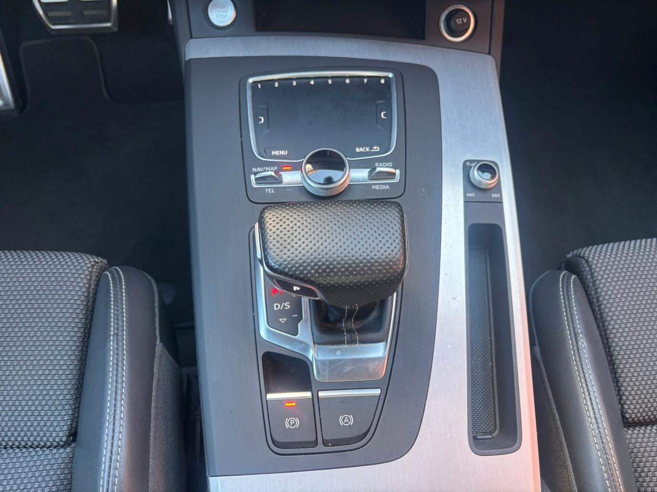 Audi Q5 2.0 TDI quattro S tronic line plus