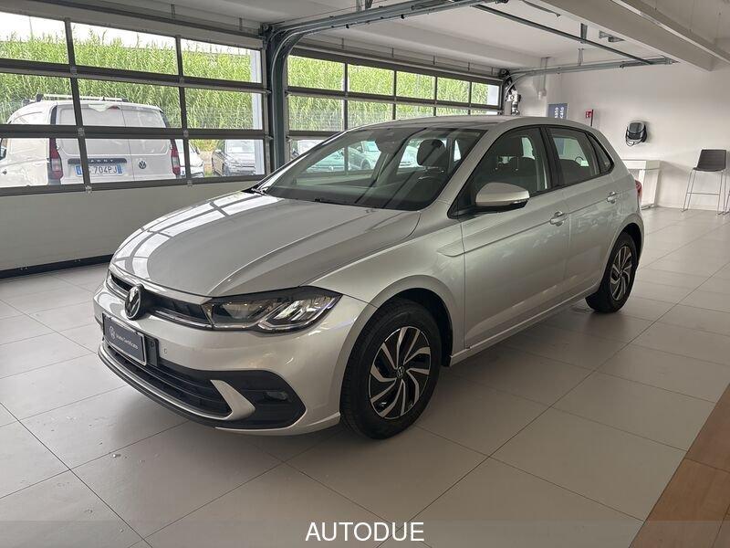 Volkswagen Polo VI 2022 1.0 tsi Life 95cv dsg