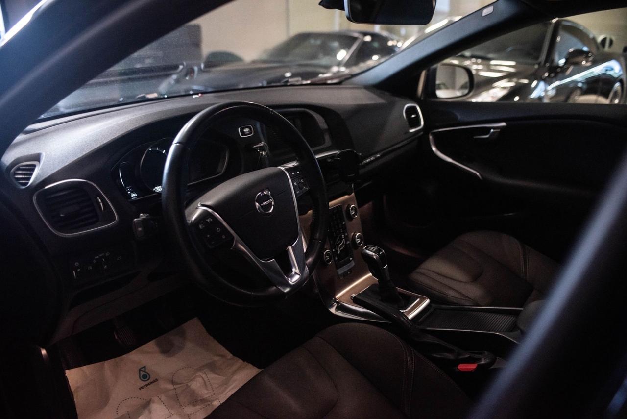 Alfa Romeo Giulia 2.2 Turbodiesel 210 CV AT8 AWD Q4 Veloce