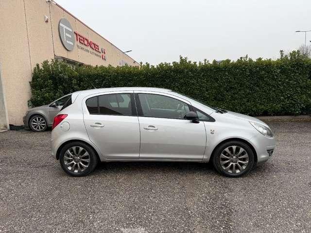 Opel Corsa 1.2 5 porte Edition