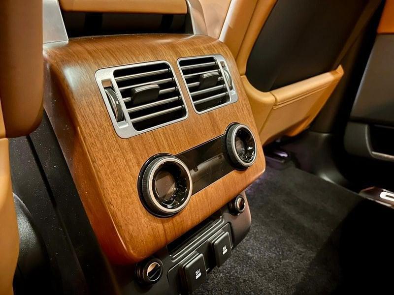 Land Rover Range Rover Range Rover 4.4 SDV8 Autobiography