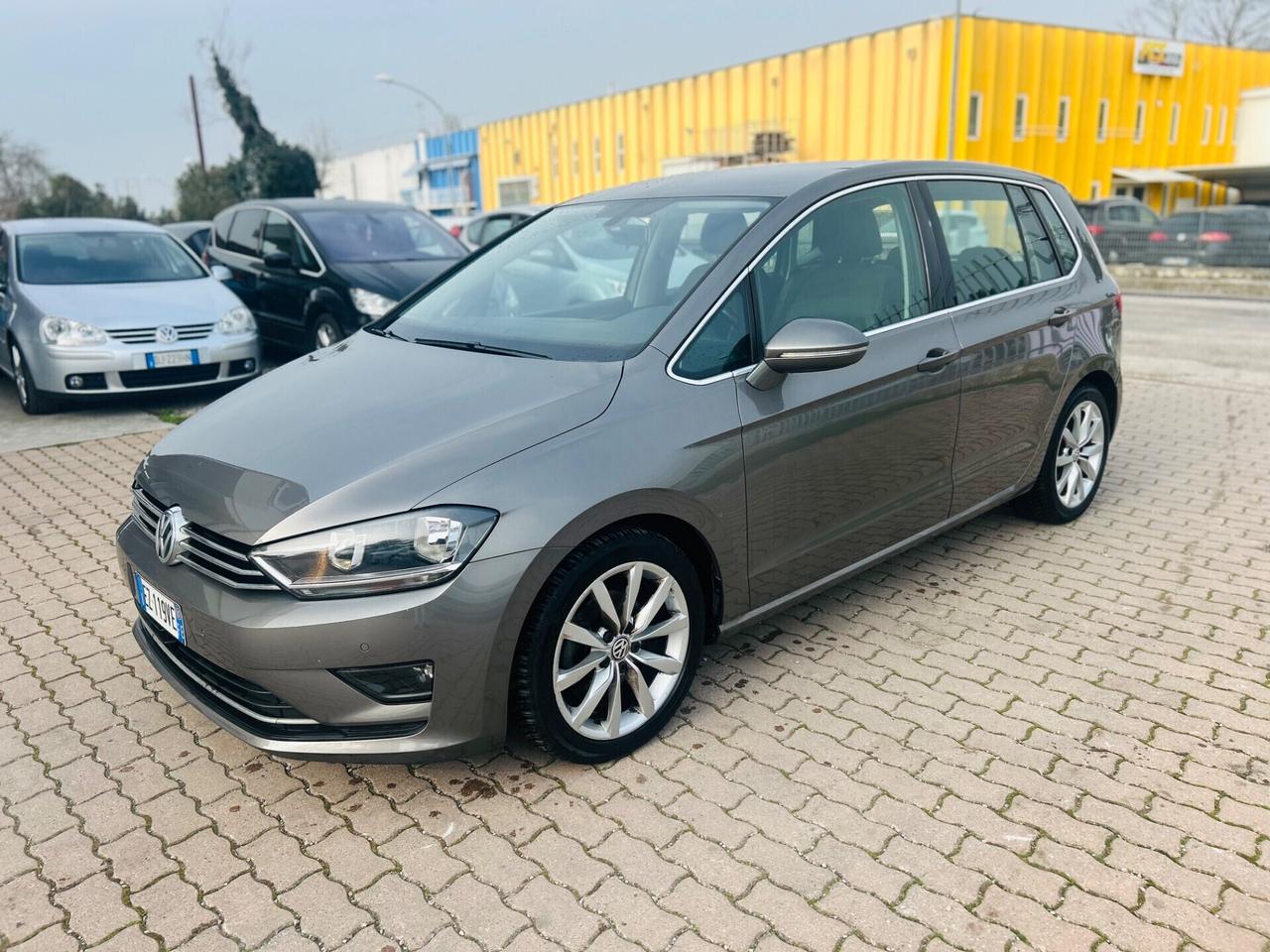 Volkswagen Golf Sportsvan Variant Business 1.6 TDI 110 CV DSG Highline BMT