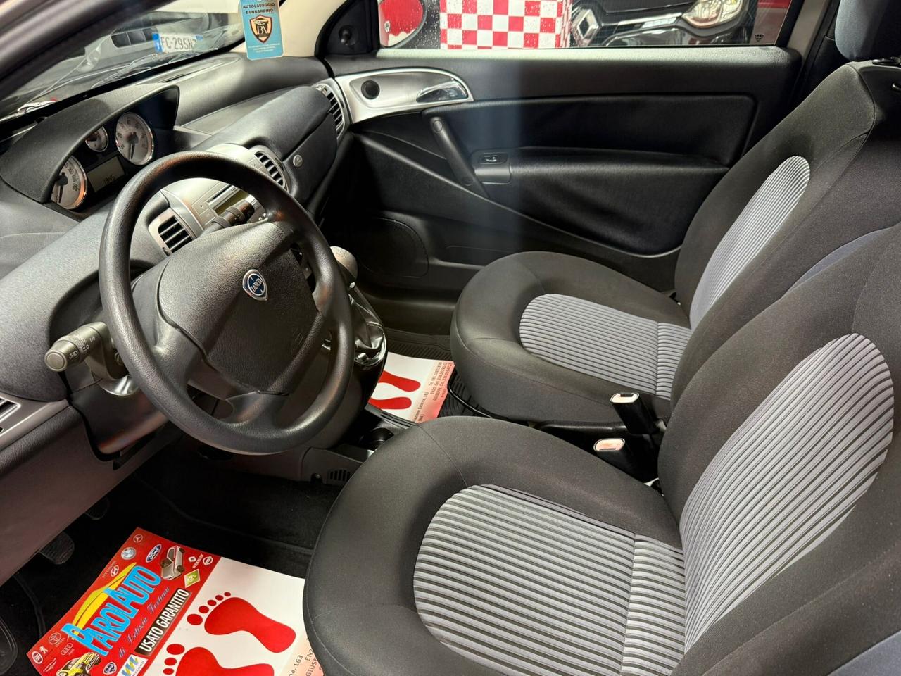 Lancia Ypsilon 1.2 60cv Oro - 2009