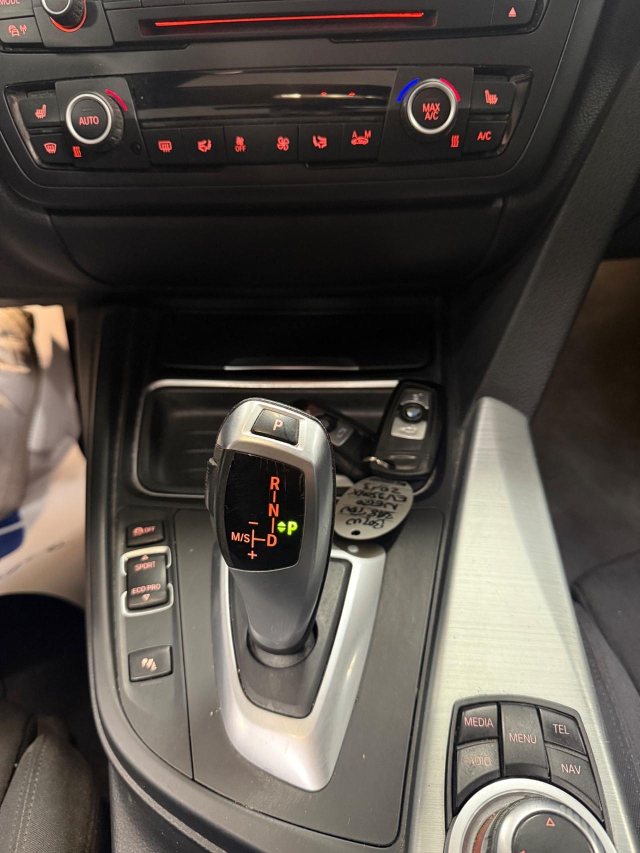 Bmw 318 318d Touring Business aut. *Tetto Apribile 143CV