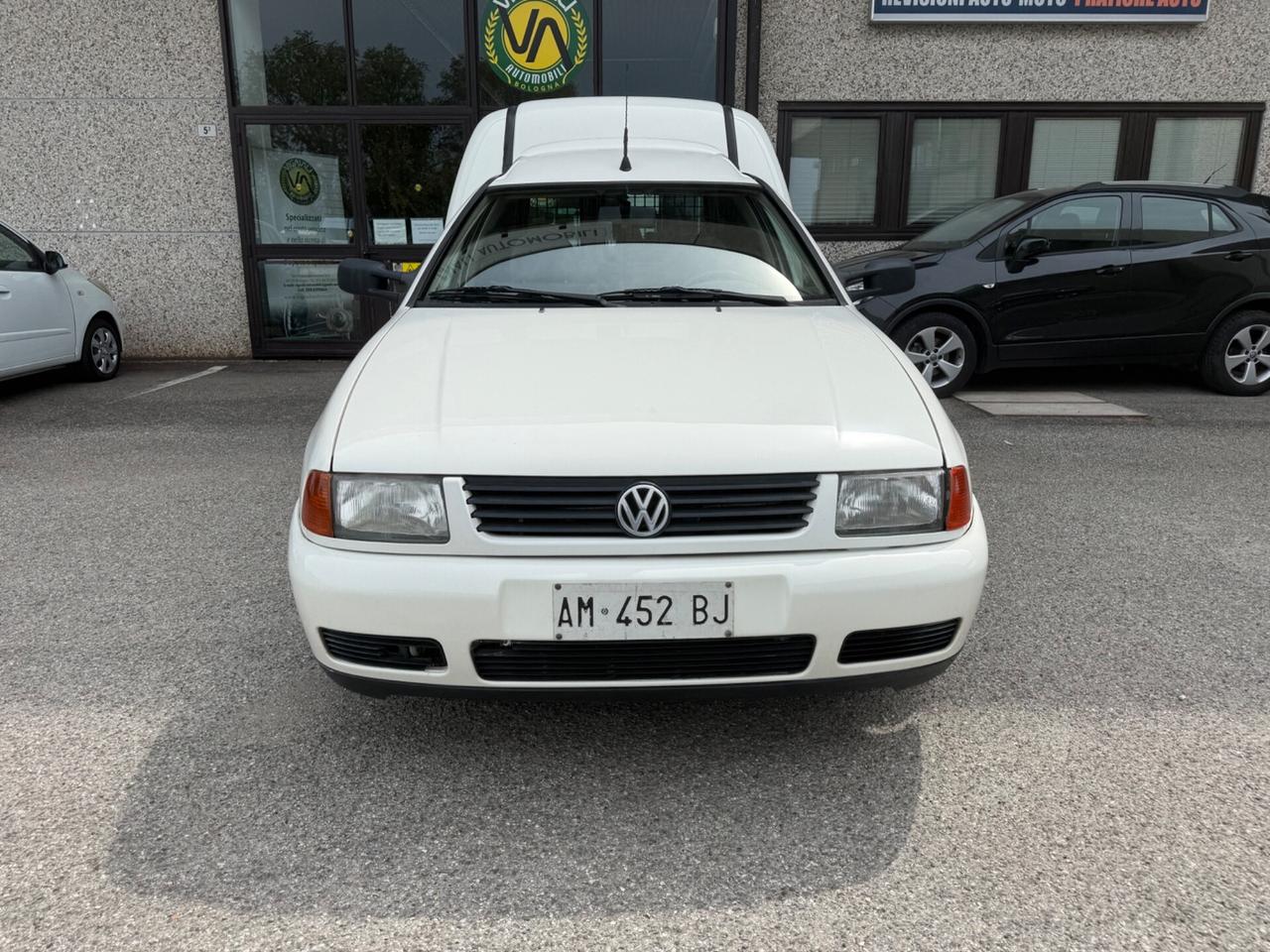 Volkswagen Caddy 1.9 diesel Van Vetrato