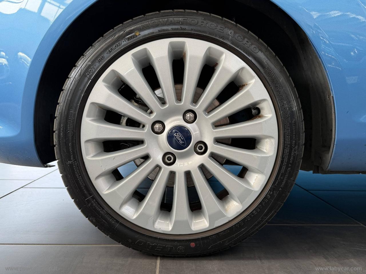 FORD Fiesta 1.2 82 CV 5p. Titanium