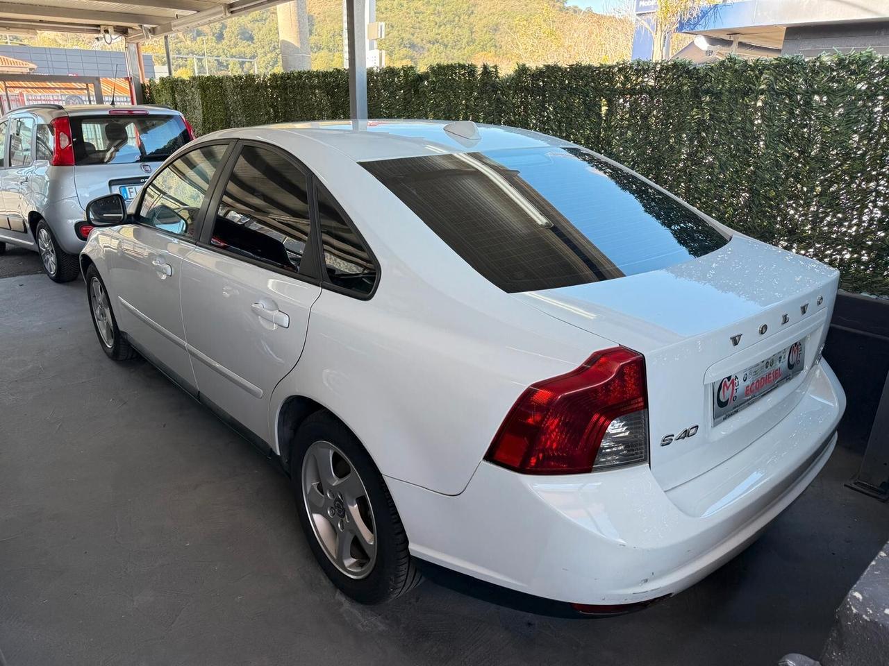 Volvo S40 D2 Momentum 1.6 d 110CV