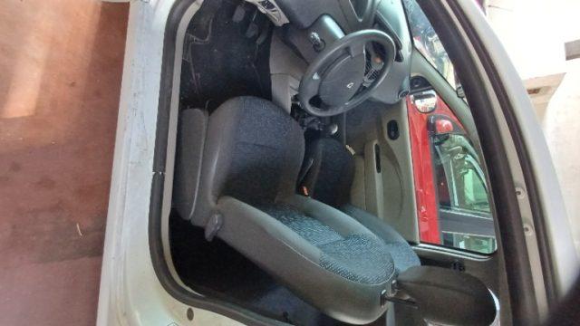 RENAULT Twingo 1.2 16V LEV Dynamique