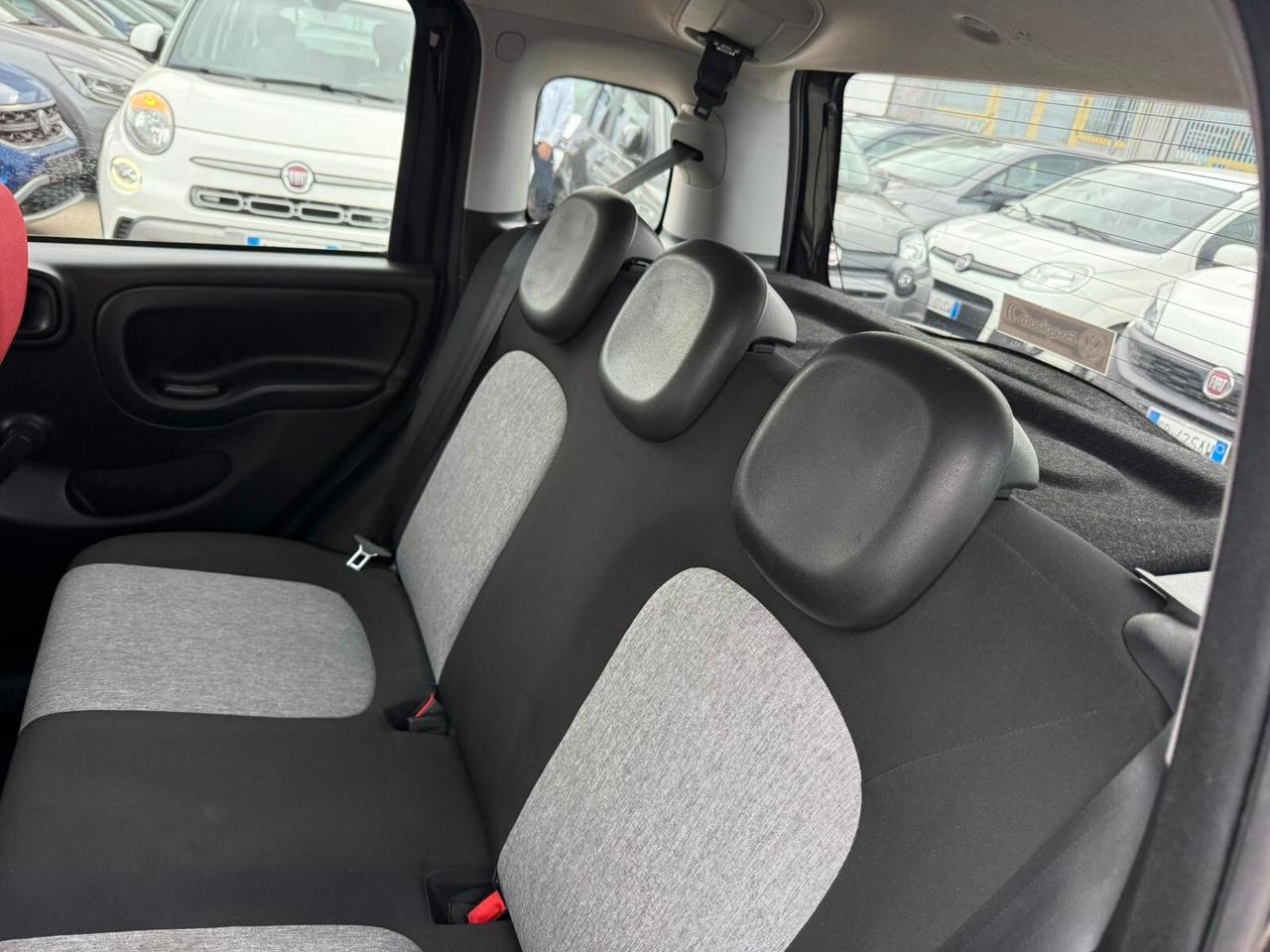 Fiat Panda 1.2 Connected by Wind