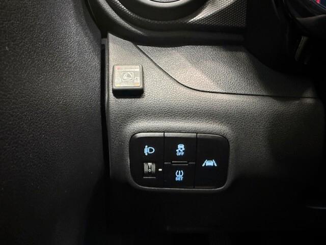 Hyundai i10 1.0 MPI Tech GPL
