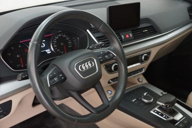 Audi Q5 35 TDI quattro S tronic Business