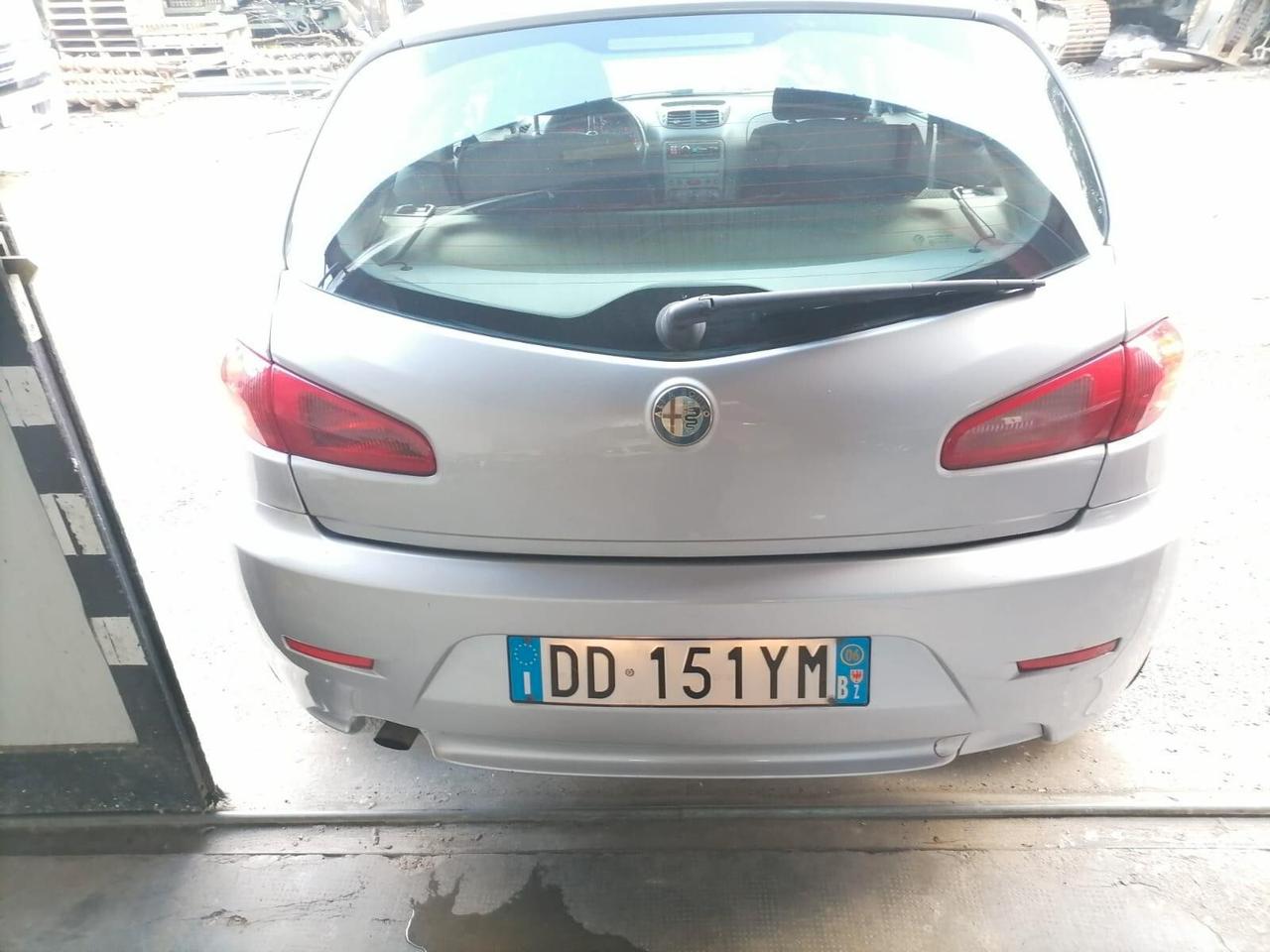 Alfa Romeo 147 1.6 16V TS 3 porte Black Line