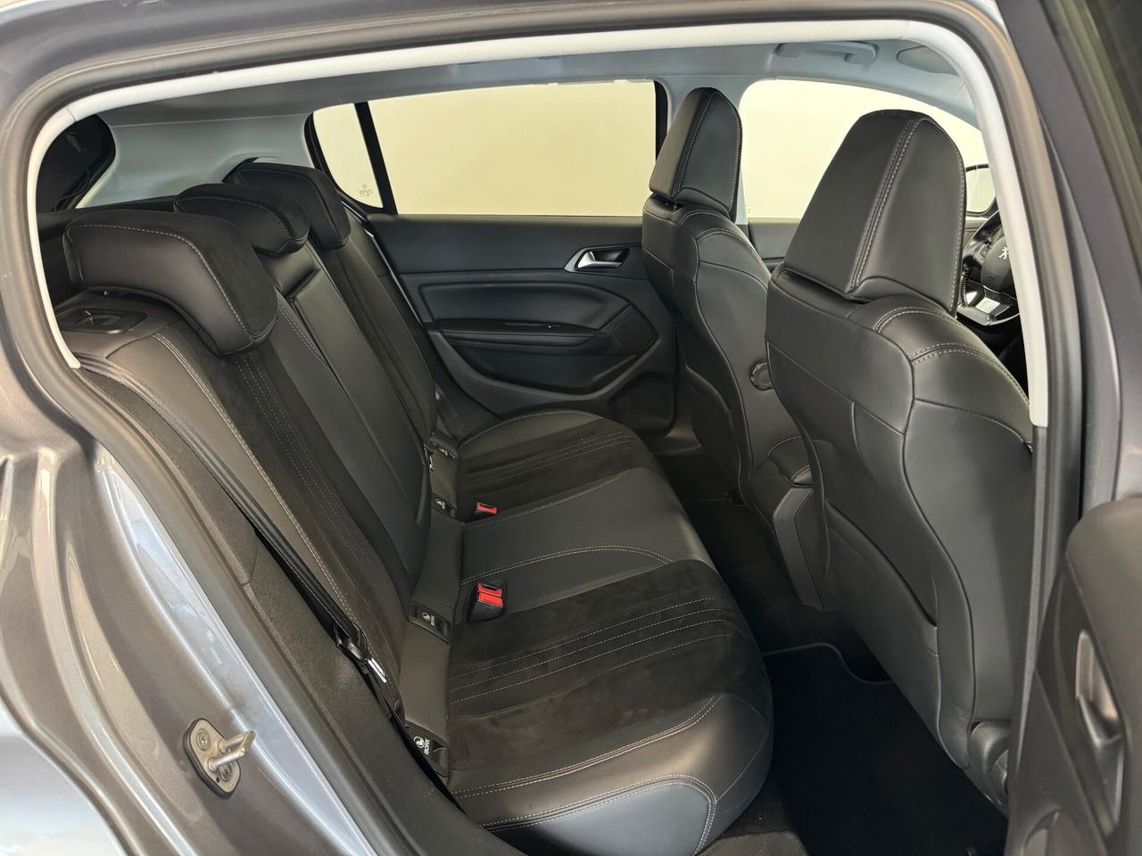 Peugeot 308 BlueHDi 120 S&S Allure UNIPROP 68.000 KM
