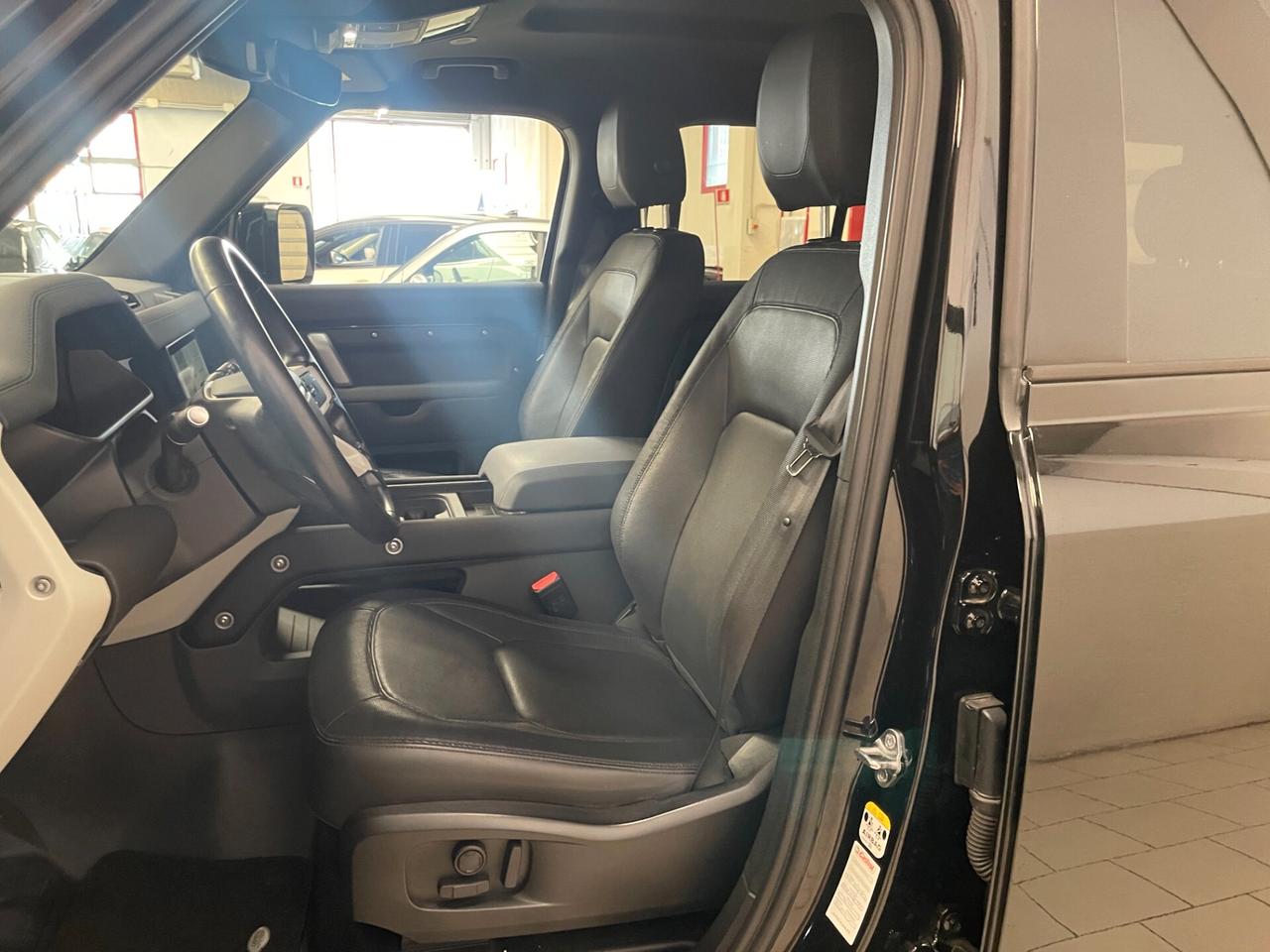 Land Rover Defender 110 SE X-Dynamic 3.0d awd 200cv c.auto-Subentro Noleggio-LEGGI SOTTO