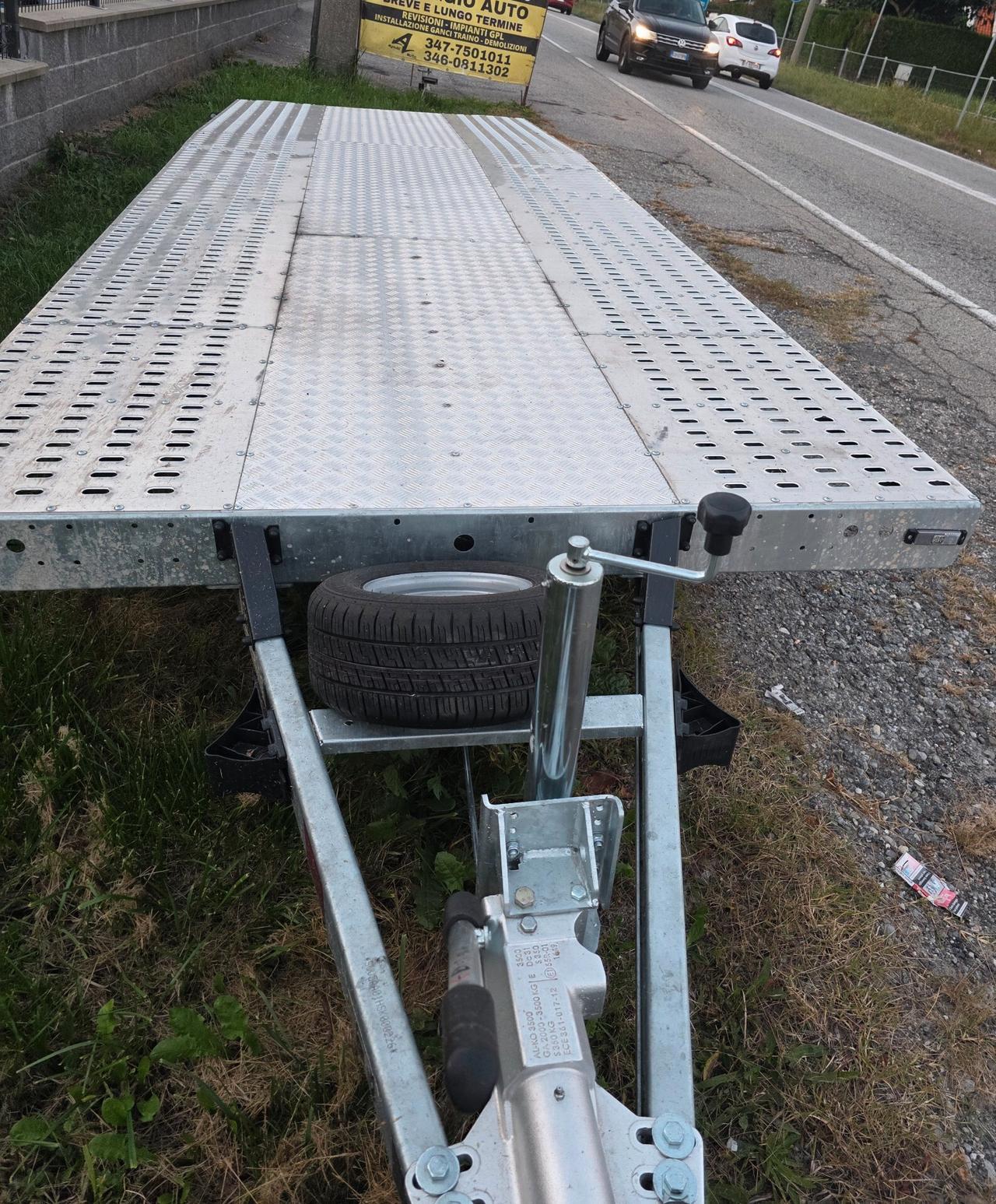 Carrello nuovo da immatricolare