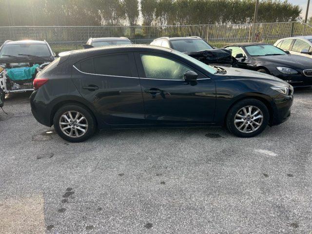 MAZDA 3 2.2 Skyactiv-D